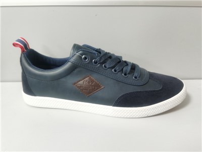 নৈমিত্তিক পুরুষ পু জুতা