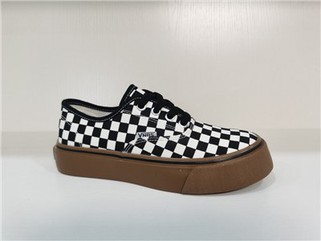 মহিলাদের ক্যানভাস প্রিন্টিং জুতা